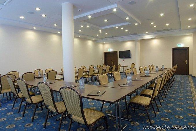 Ambasador Centrum Лодз Съоръжения снимка